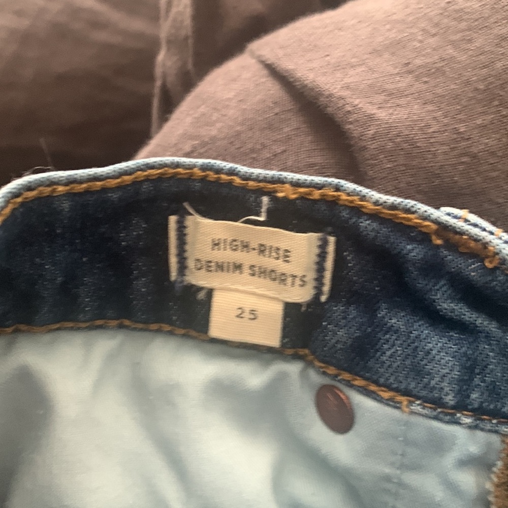 Madewell High Rise Denim Shorts - Picture 5 of 5